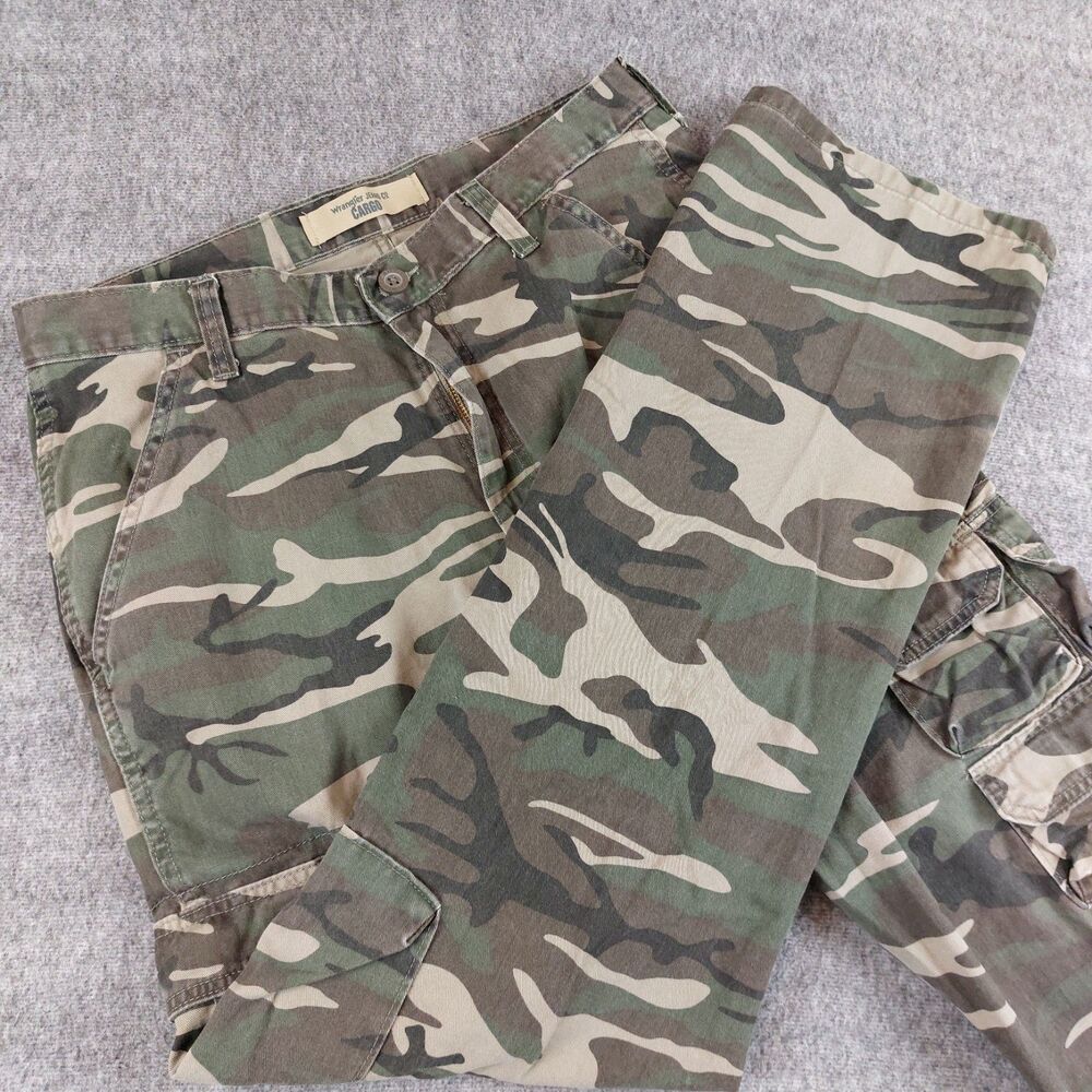 Wrangler Camo Woodland Straight Cargo Pants Men's 32X32(Fit32x32.5) 70BRW4M